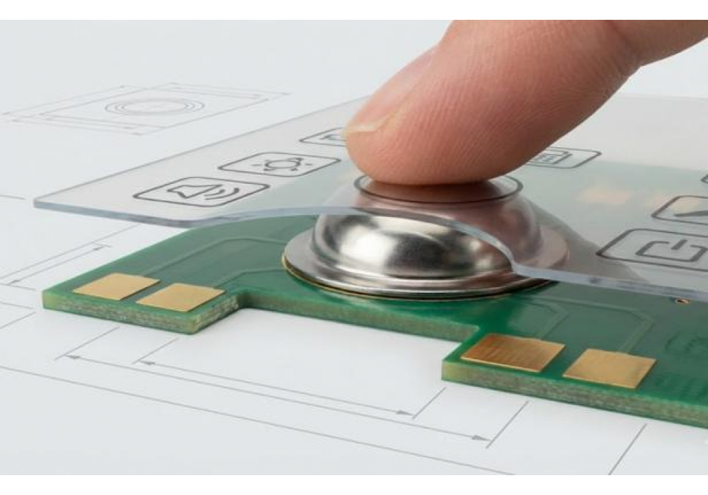 IP67 membrane switch üretim sürecini adım adım inceleyin. Malzeme seçimi, sızdırmazlık, laminasyon, yapıştırıcı, flex tail izolasyonu, LED entegrasyonu ve 